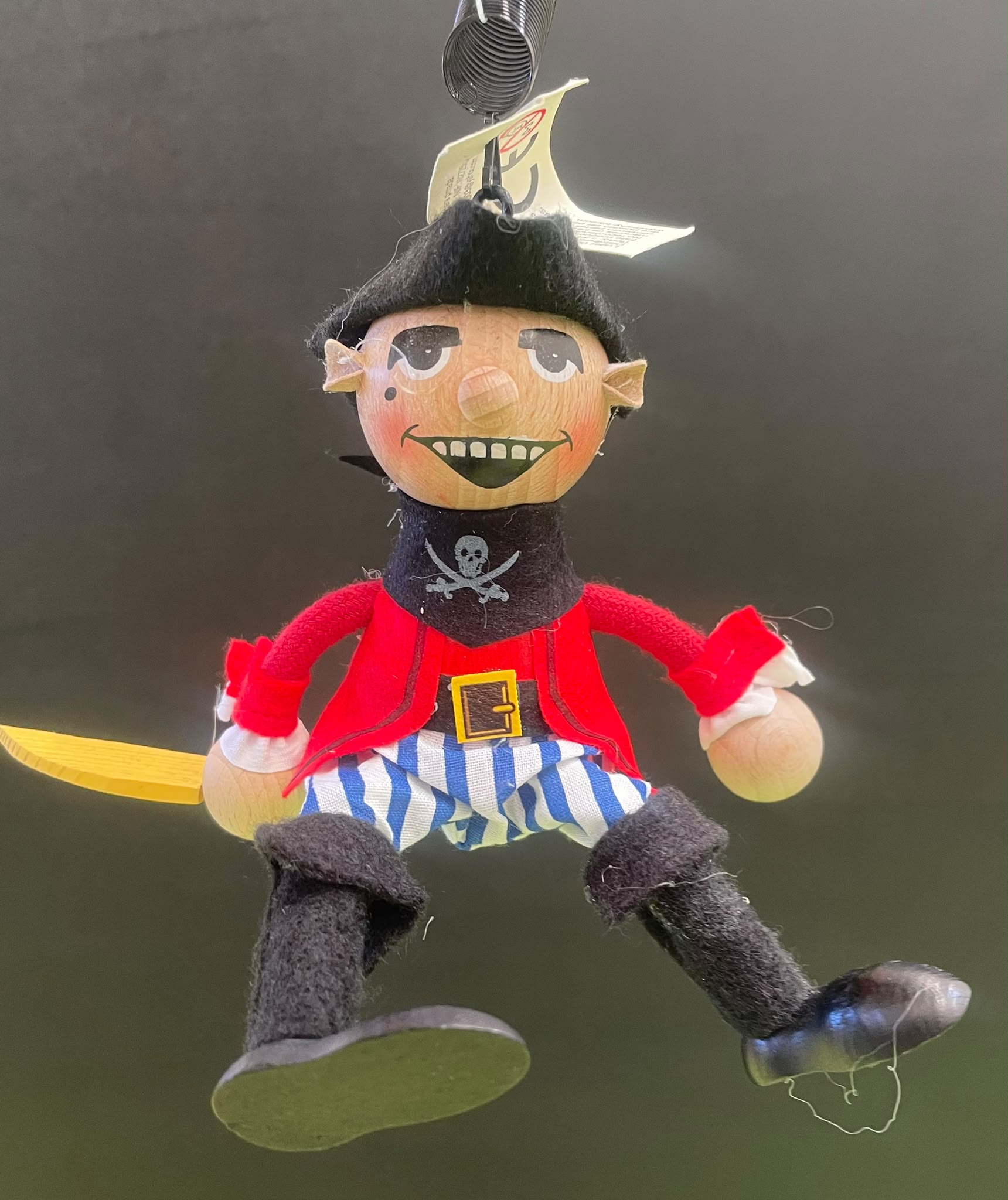 MUÑ-24 PIRATA